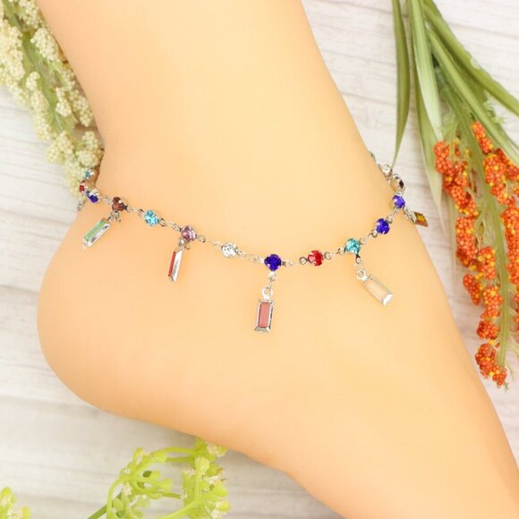 "Handmade Anklet – Elegant & Delicate Jewelry for Women | UNVRC1322 - Picture 8 of 10